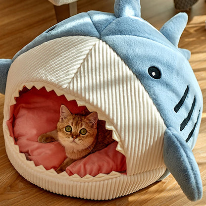 Sweet Kittens' Cushion Cave